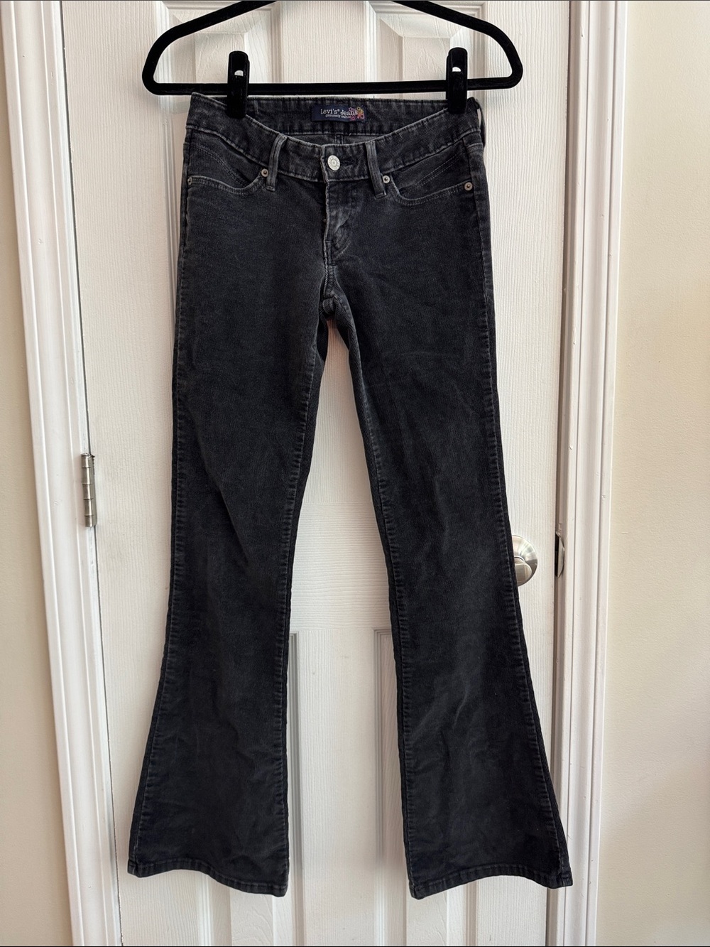 LEVIS Y2k Low Rise Bootcut Flare Corduroy Pants Dark Gray Size 3